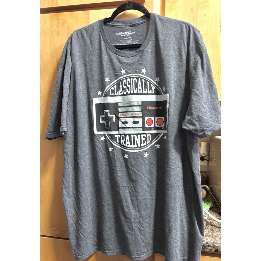 Nintendo‎ T-Shirt  Size 2 x
